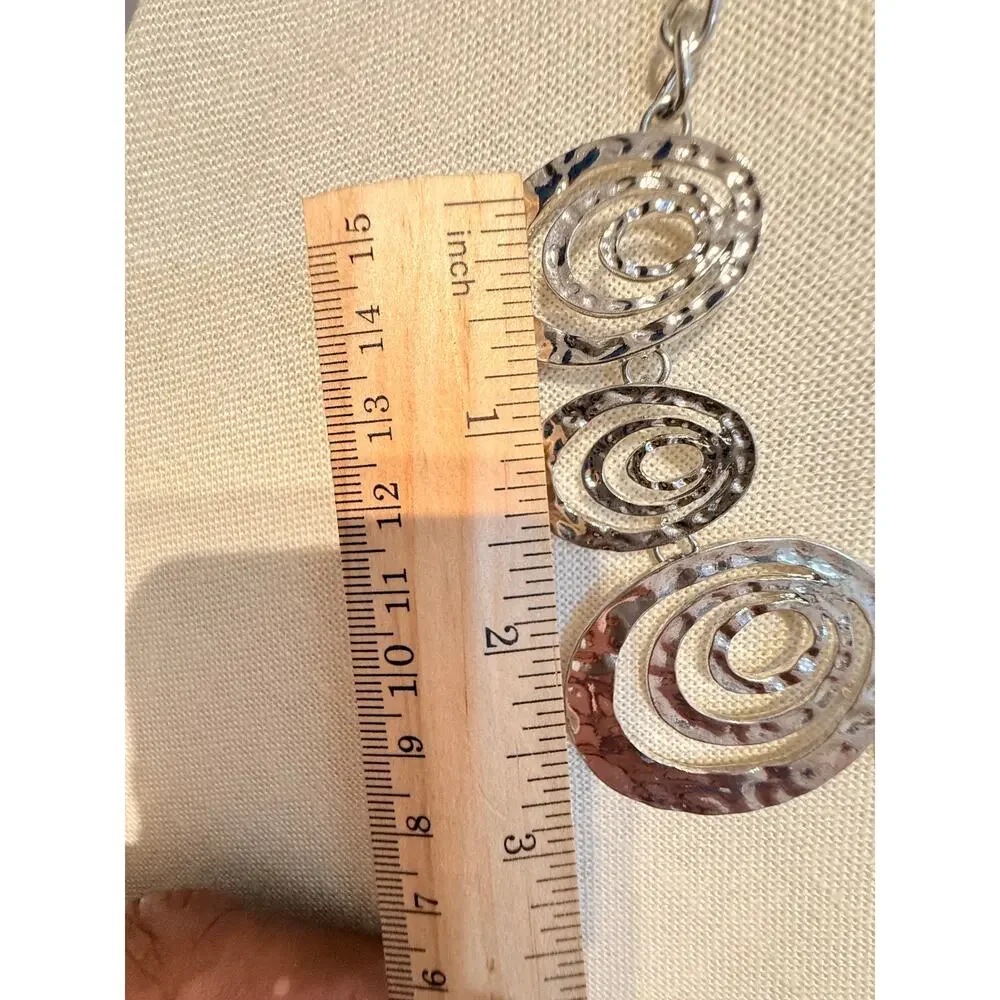 Vintage 1946 NOS Hammered Silver Tone Bib Necklace